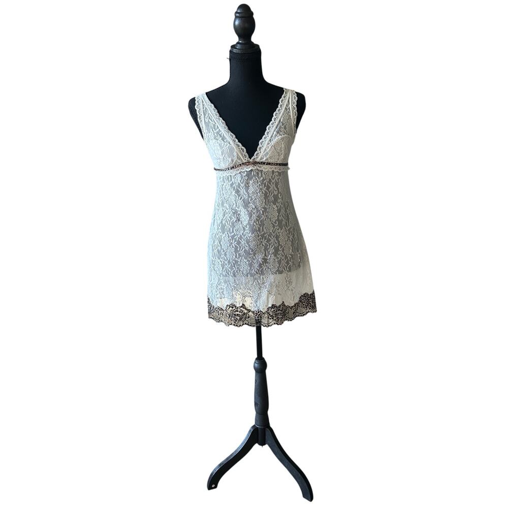 Victoria’s Secret very sexy lace slip with cheetah print trim size m